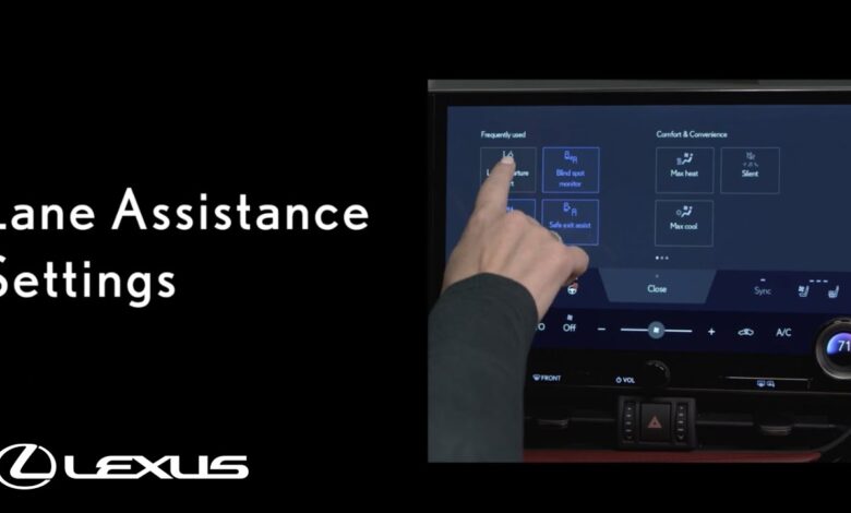 Lexus How-To: Lane Assistance Settings | Lexus