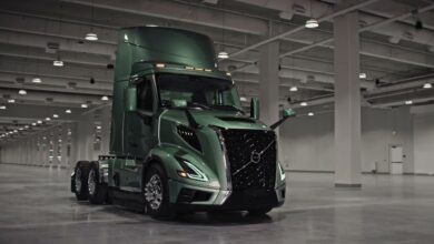 Volvo Trucks – Volvo VNL 300 – Exterior Walkaround