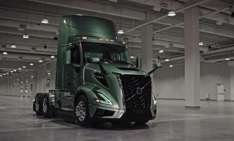 Volvo Trucks – Volvo VNL 300 – Exterior Walkaround