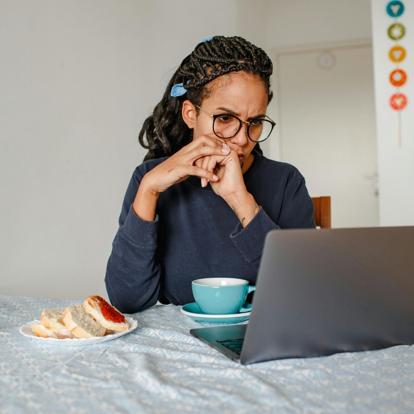 Checklist: O Que Olhar Antes de Comprar um Carro Usado (Ferramenta Grátis)